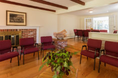 Harding House living room/dining room - click to enlarge