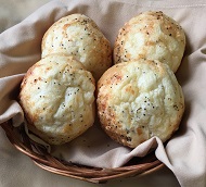 Cheddar Challah Rolls