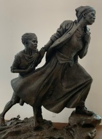 "Journey to Freedom" sculpture by Wesley Wofford (Harriet Tubman Museum in Cape May, New Jersey)